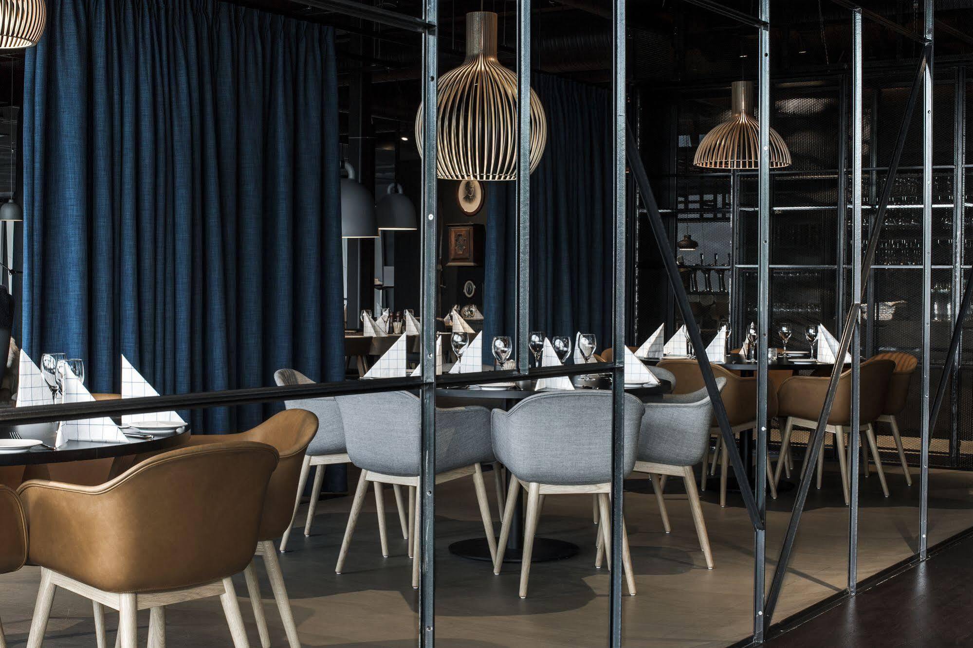 X Hotel Шеттен Экстерьер фото